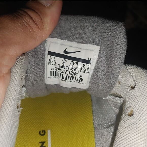 Nike women's Lunarglide livestrong gray running shoes size 6.5. A74 - Picture 10 of 11